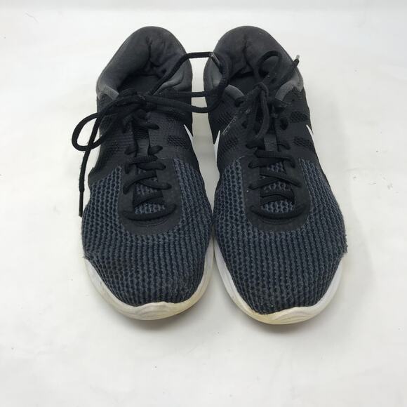 Nike Revolution 4 Black - 908988-001 - Picture 2 of 9